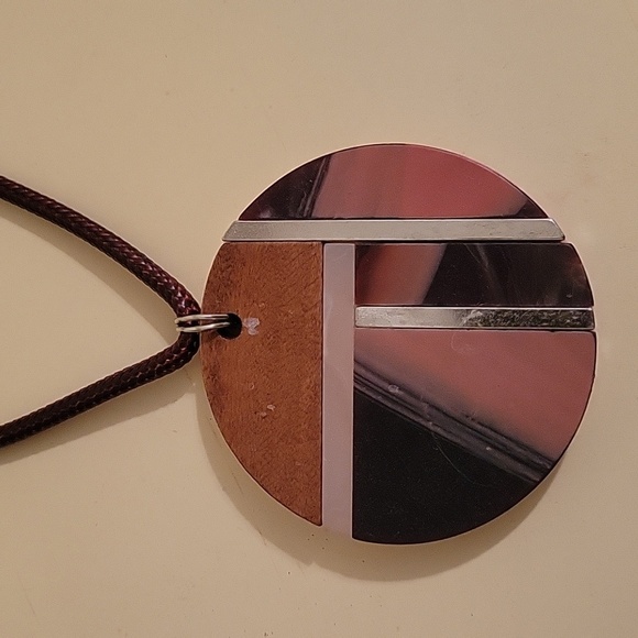 Geometric Large statement Pendant Necklace - Picture 2 of 4